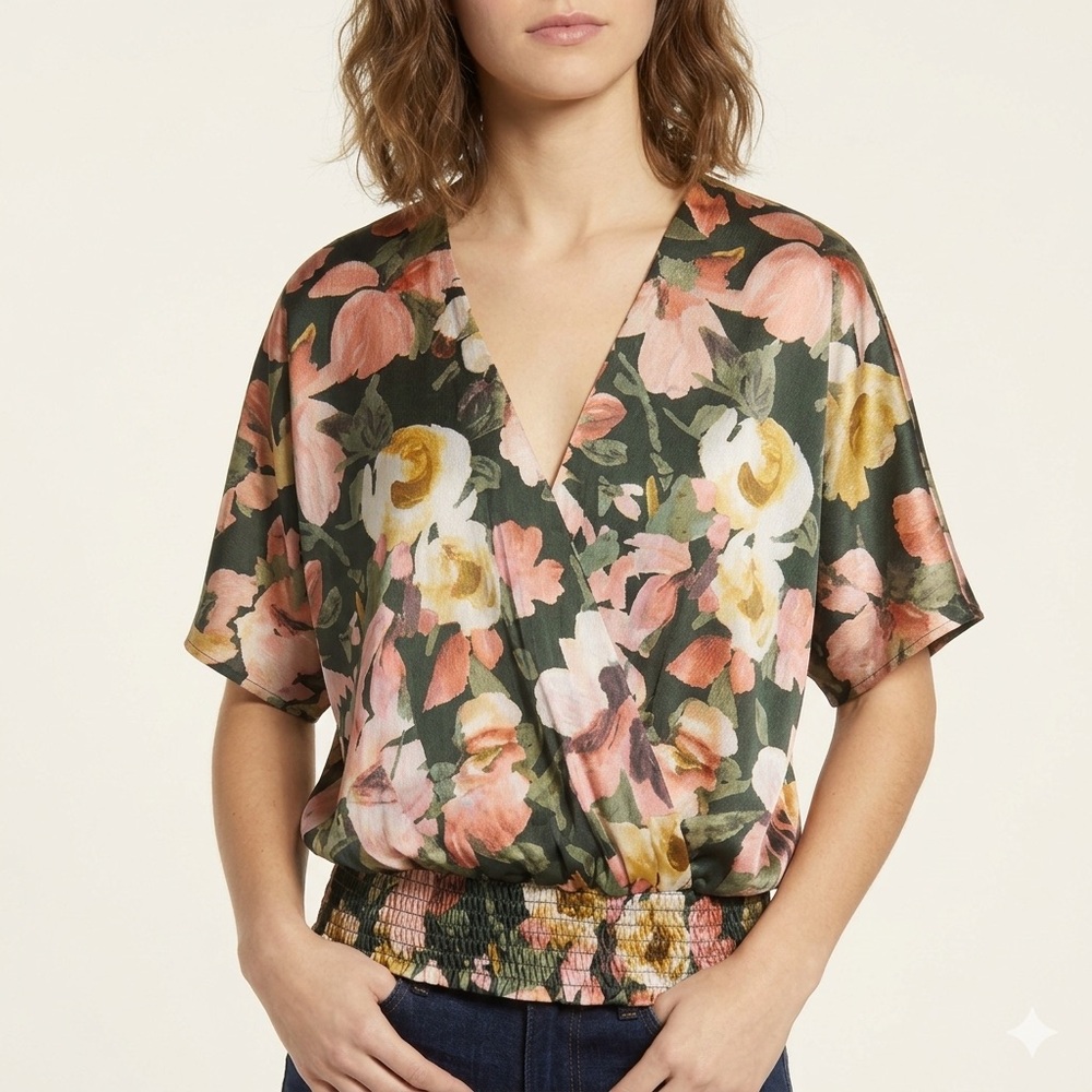 Halogen Nordstrom Floral Faux Wrap Blouse Medium NWT Smocked Hem Satin Finish